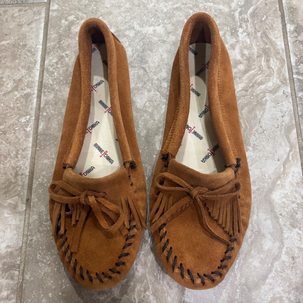 Minnetonka Womens Brown Suede Fringe Moccasin Slip On Flat Shoes
9.5‎ - Picture 3 of 9
